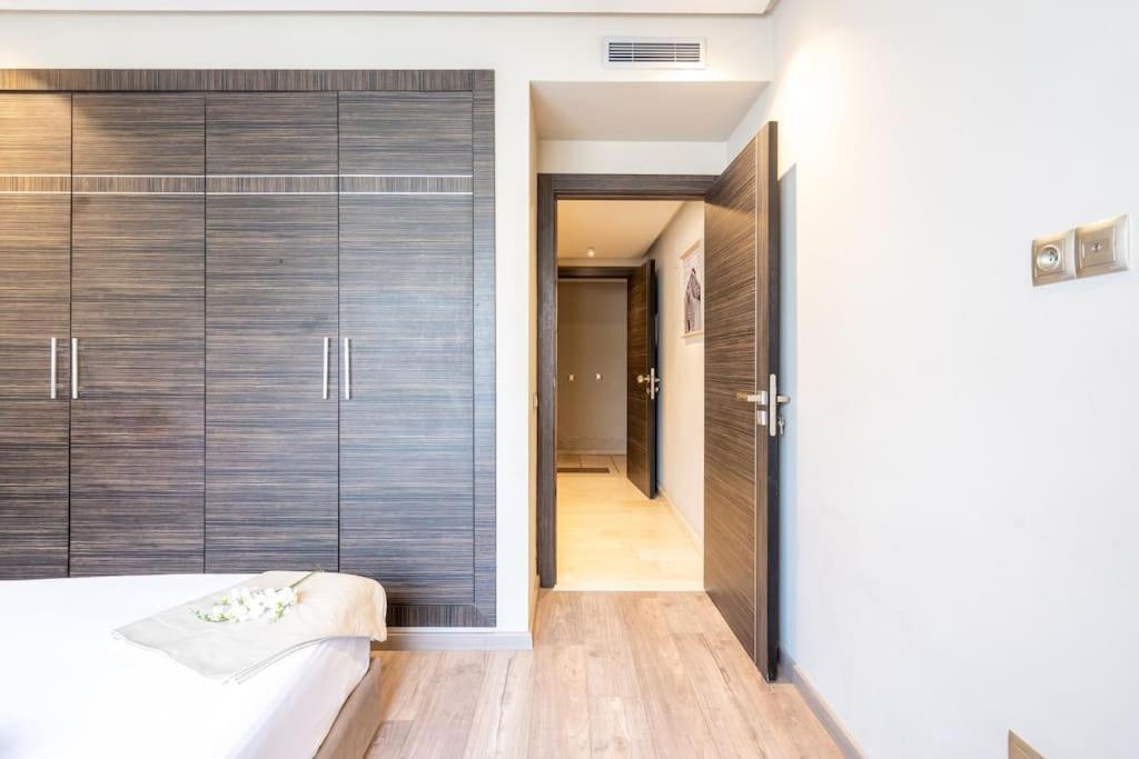 #56 Maarif Racine urban Massira near twin center Apartment Casablanca Bagian luar foto
