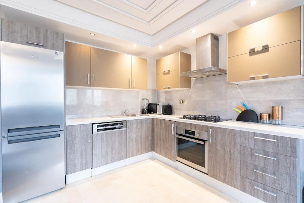#56 Maarif Racine urban Massira near twin center Apartment Casablanca Bagian luar foto